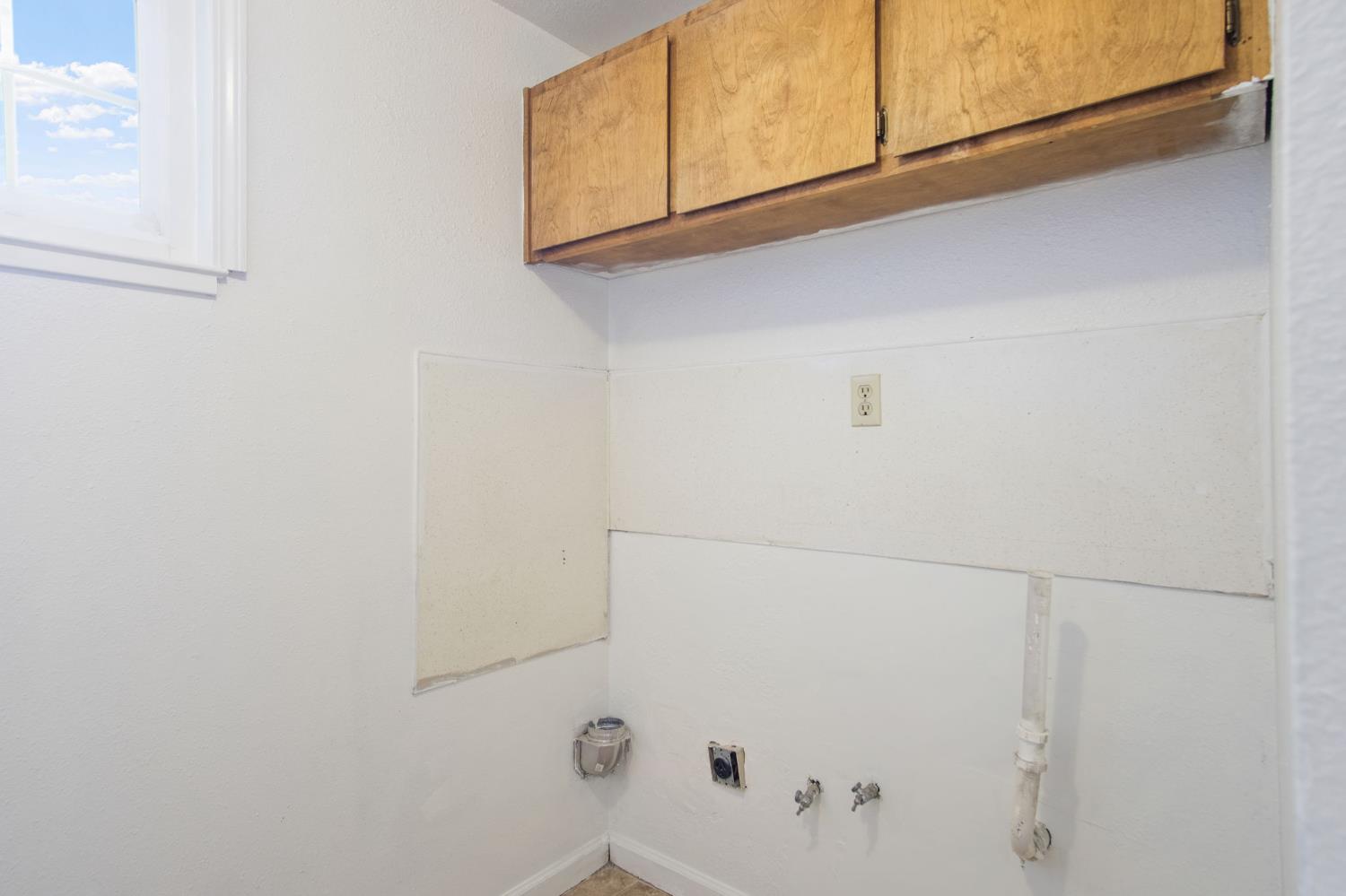 2500 Yale, Turlock, CA 95382