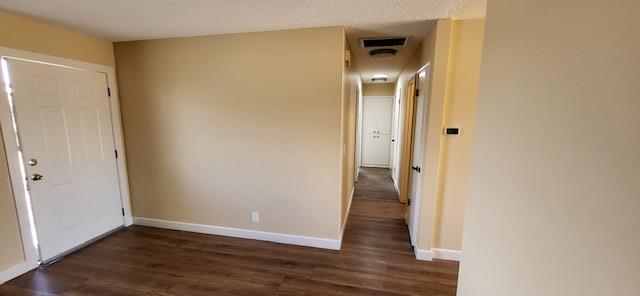 10449 Pioneer Ave, Oakdale, CA 95361