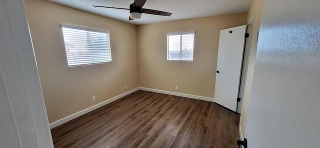 10449 Pioneer Ave, Oakdale, CA 95361