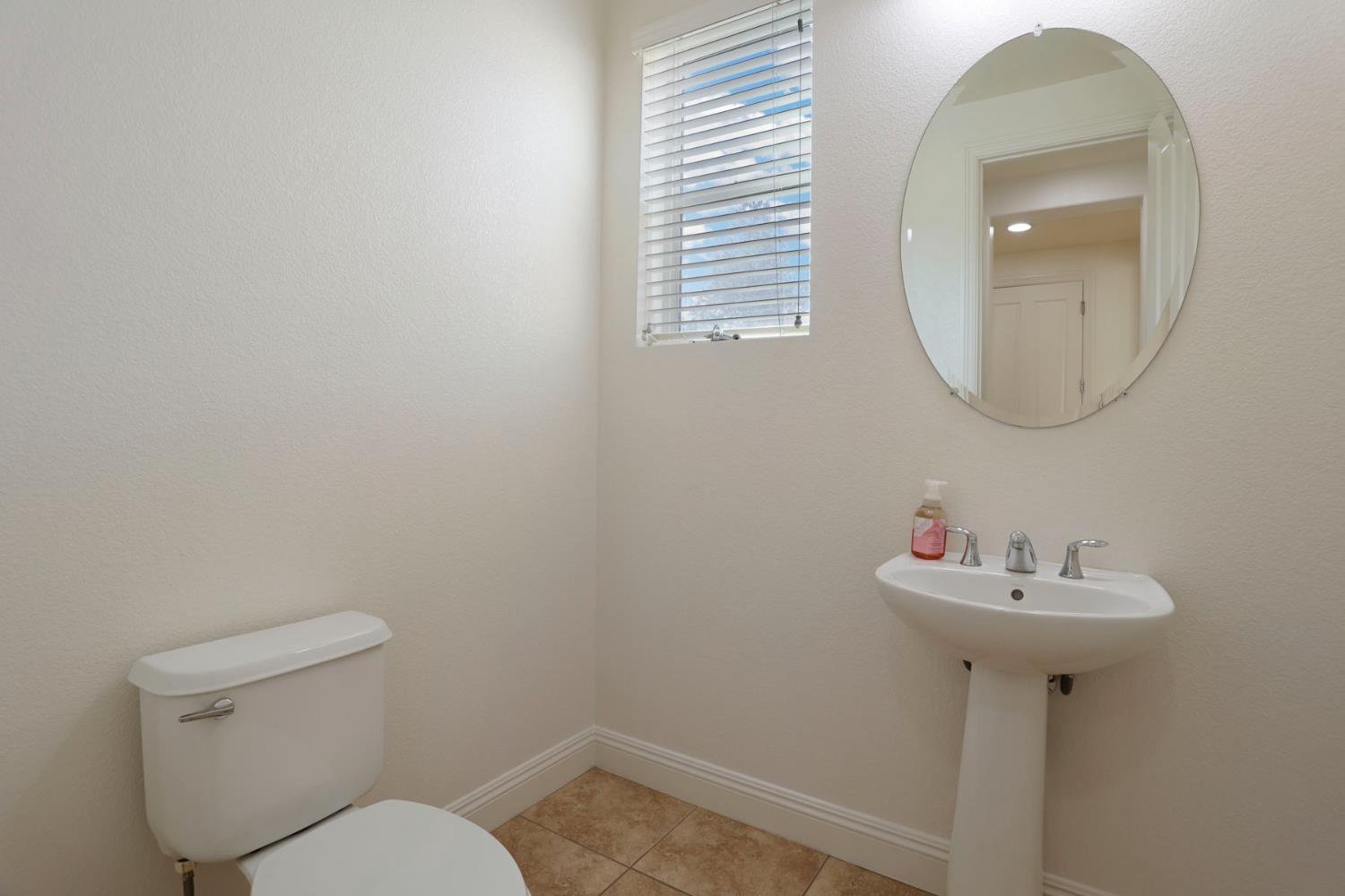 1773 Lana Way, Manteca, CA 95337