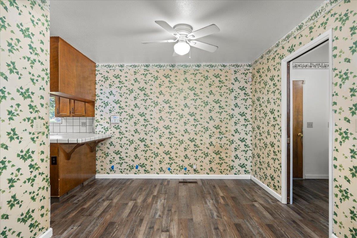 2137 Candlewood Pl, Riverbank, CA 95367