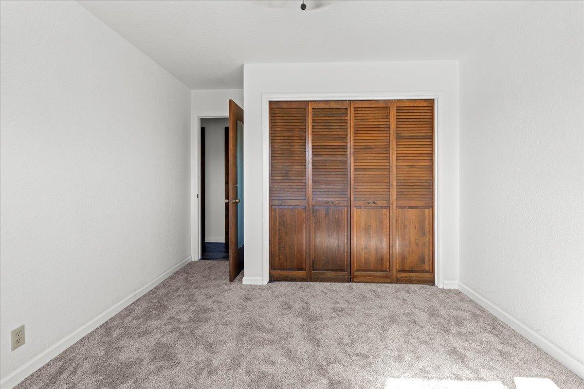 2137 Candlewood Pl, Riverbank, CA 95367