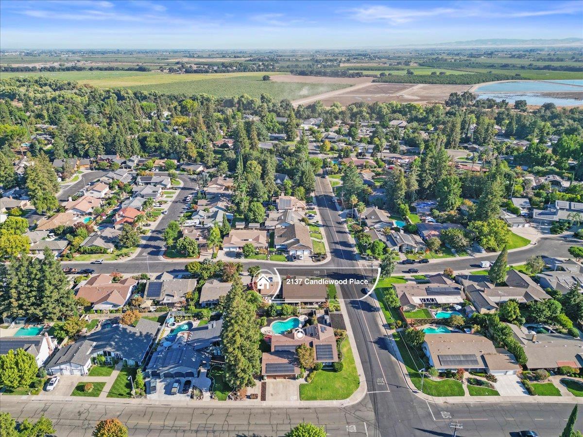 2137 Candlewood Pl, Riverbank, CA 95367