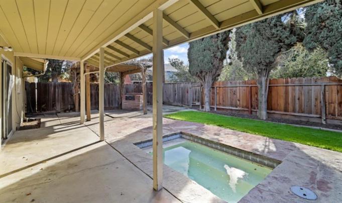 1226 Chehalem Dr, Modesto, CA 95350
