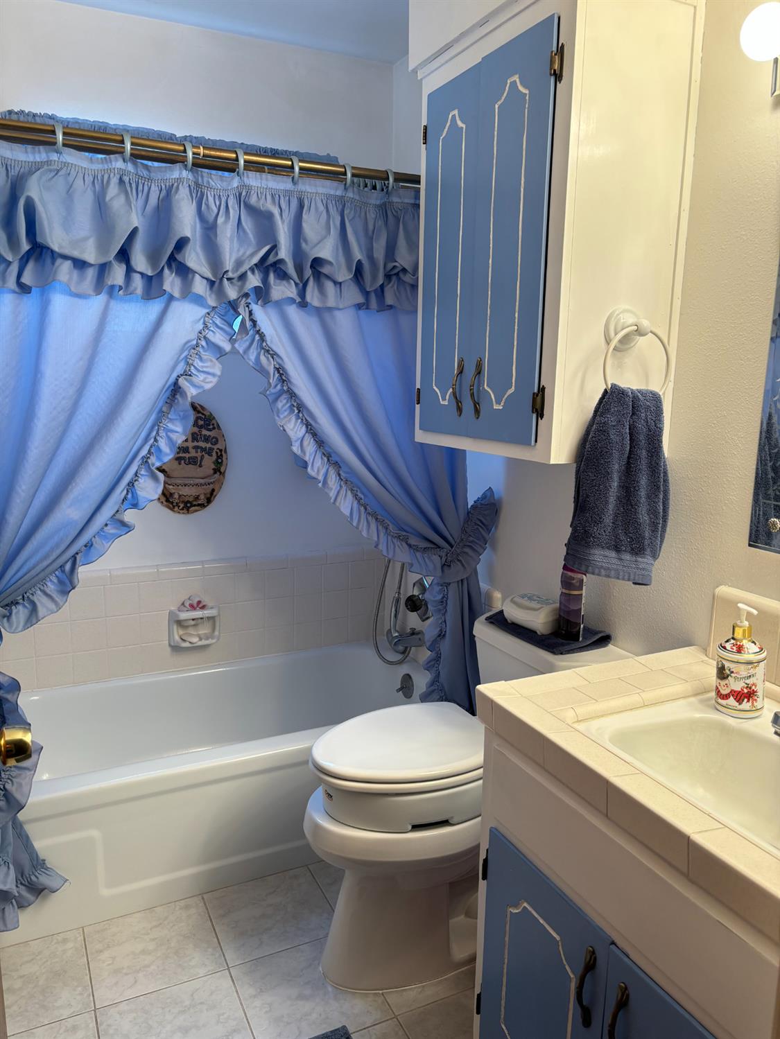 3808 Thornbury Way, Modesto, CA 95356