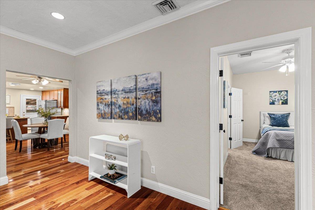 672 Pedersen Rd, Oakdale, CA 95361