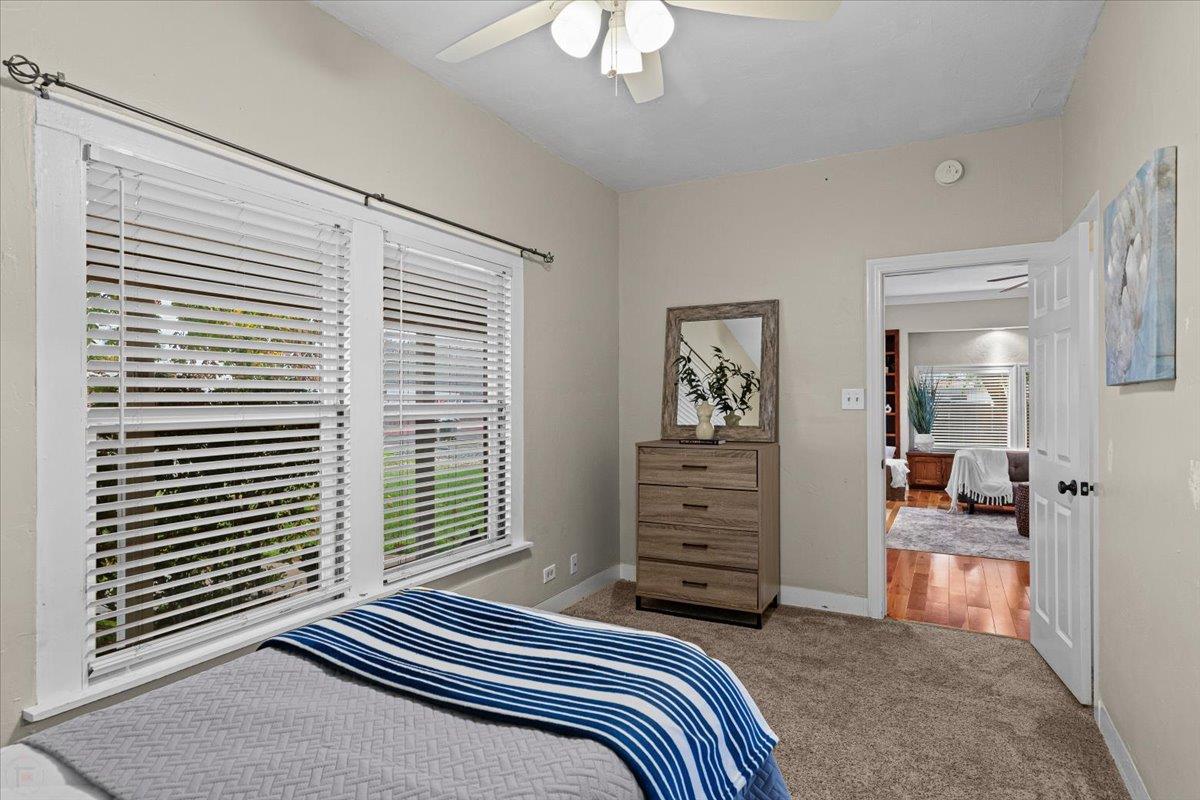 672 Pedersen Rd, Oakdale, CA 95361