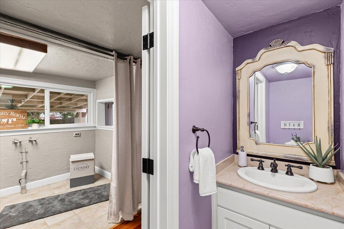 672 Pedersen Rd, Oakdale, CA 95361