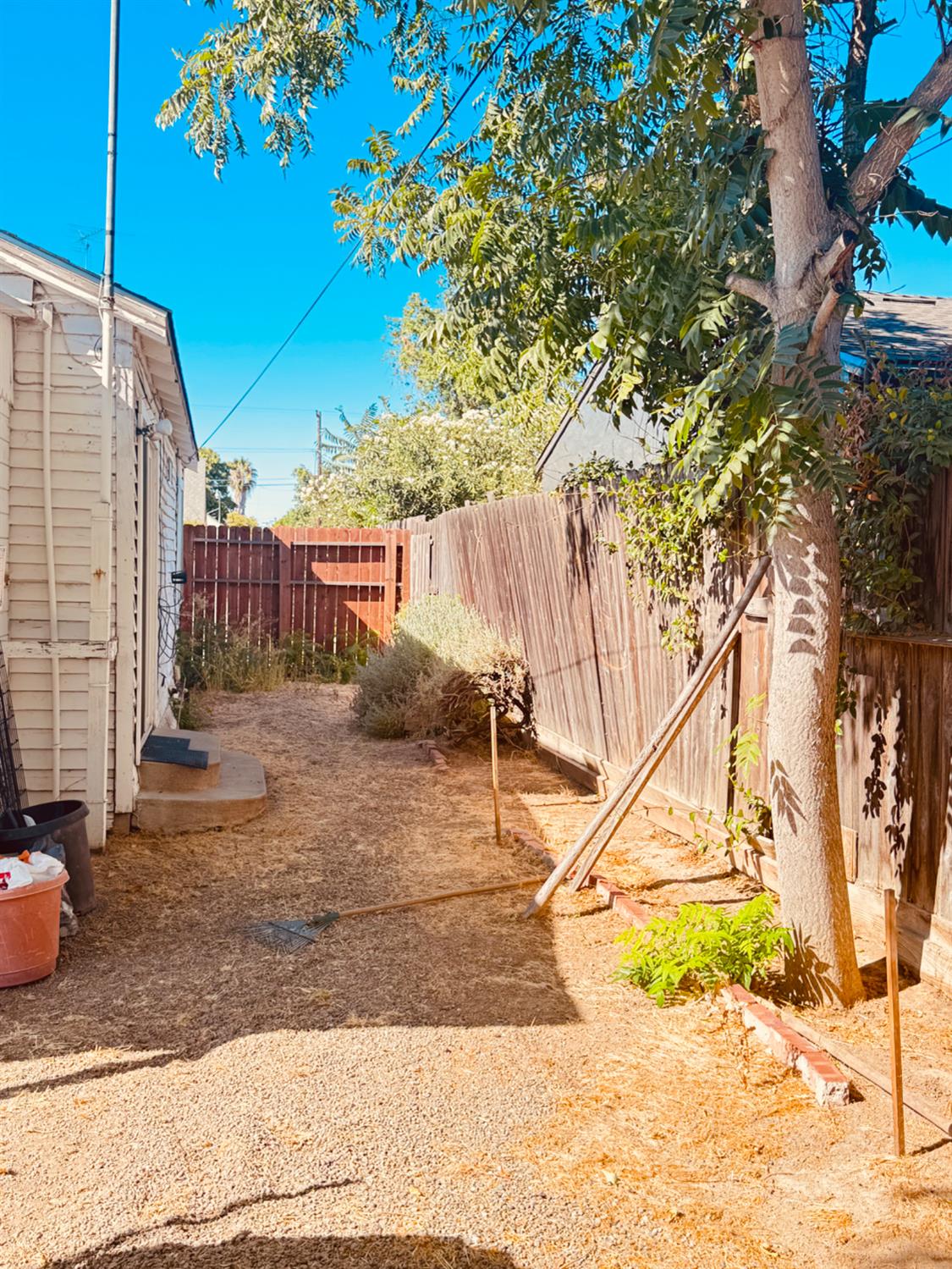 1608 Teresa St, Modesto, CA 95350