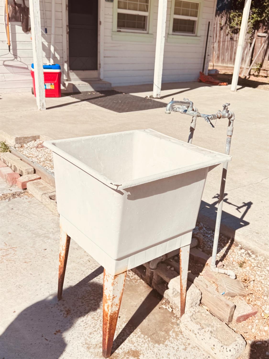 1608 Teresa St, Modesto, CA 95350