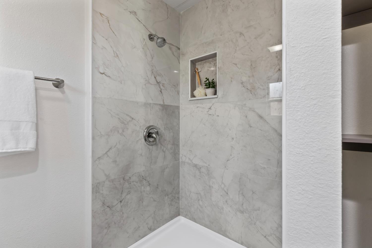 1508 Cabo Dr, Modesto, CA 95357