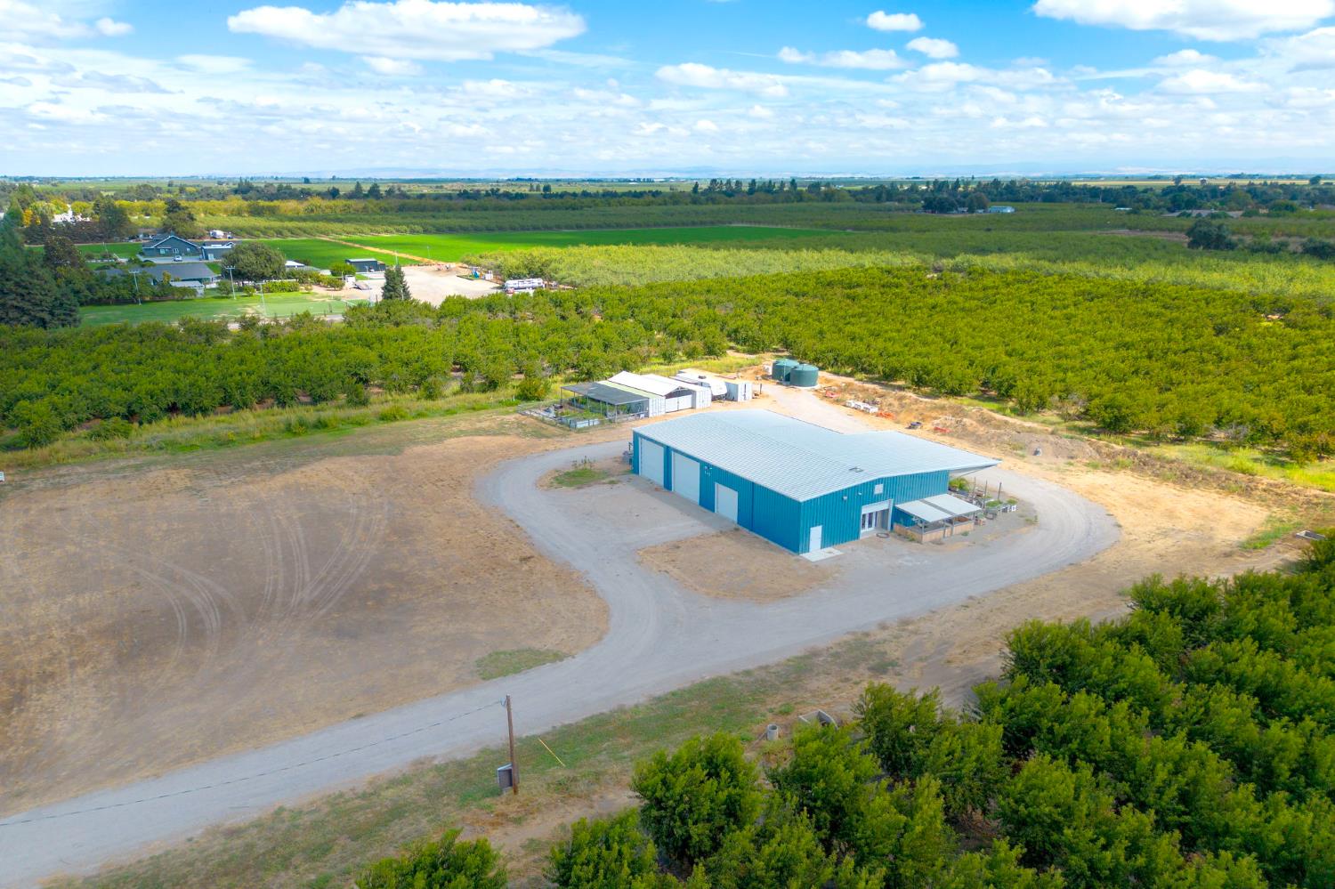 880 Root Rd, Modesto, CA 95357