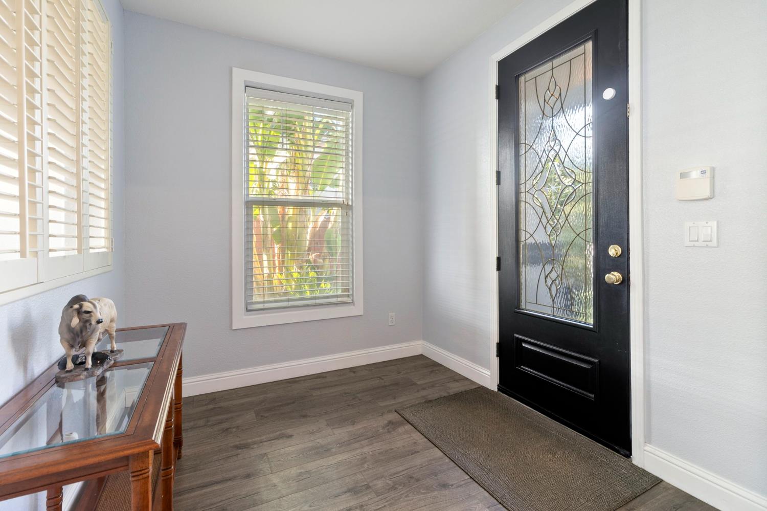 432 Meadow Creek Dr, Patterson, CA 95363