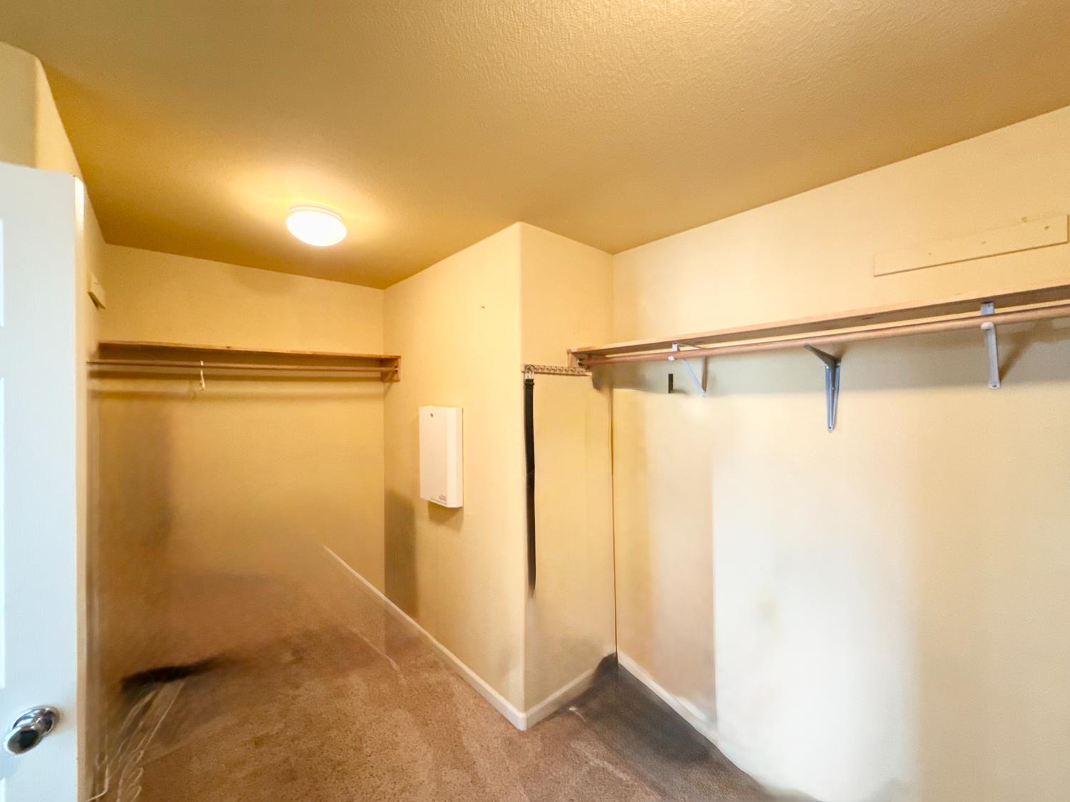 432 Meadow Creek Dr, Patterson, CA 95363