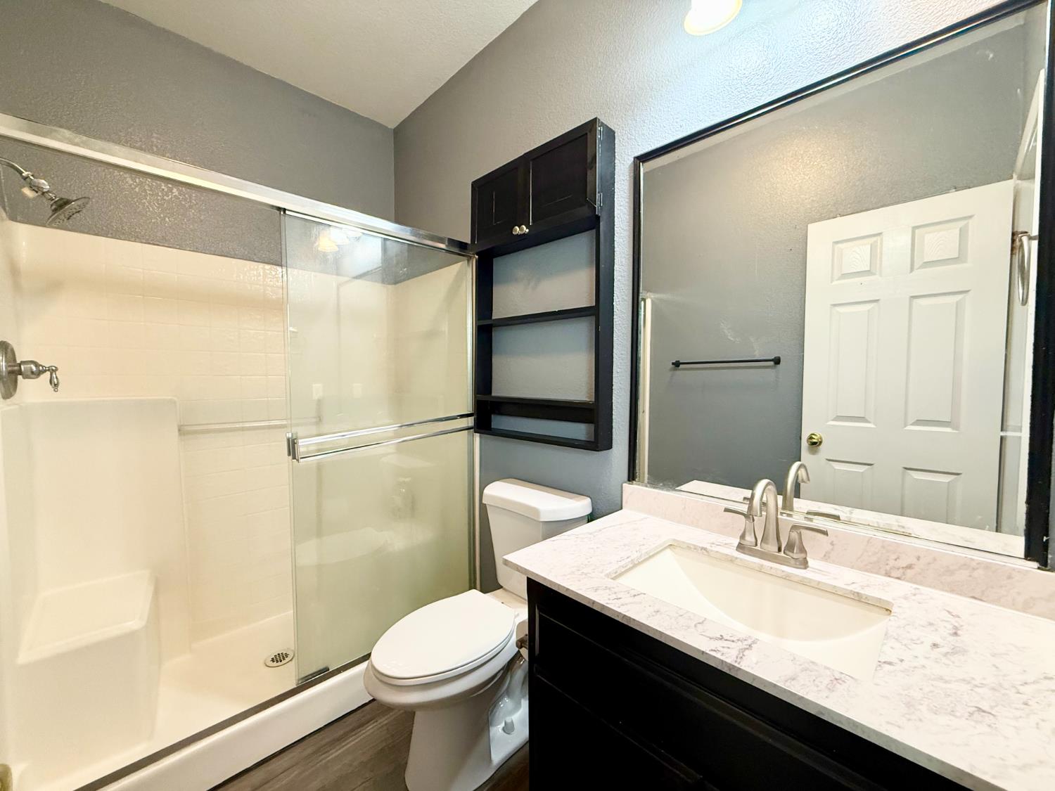 432 Meadow Creek Dr, Patterson, CA 95363