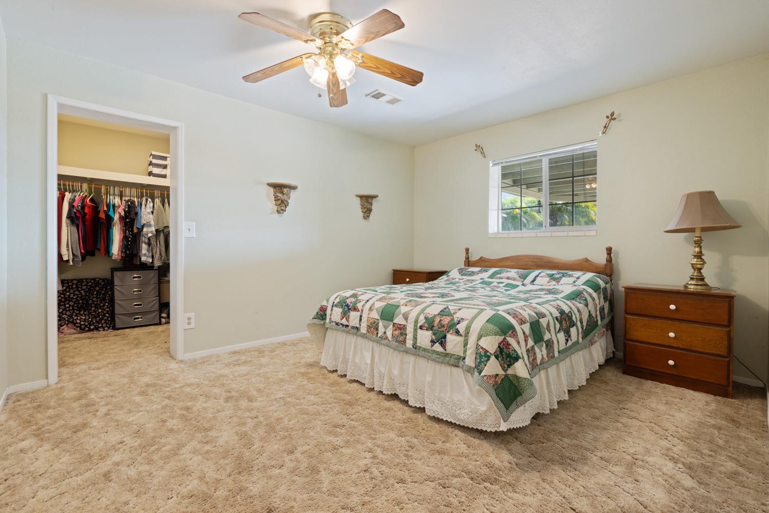 16682 S Steinegul Rd, Escalon, CA 95320