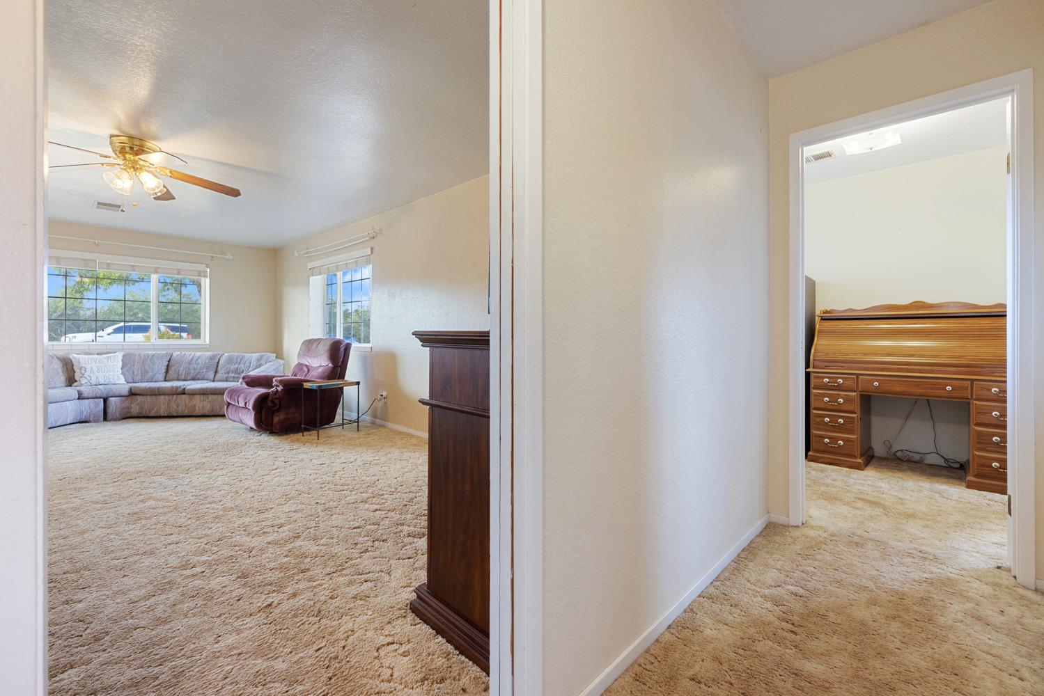 16682 S Steinegul Rd, Escalon, CA 95320