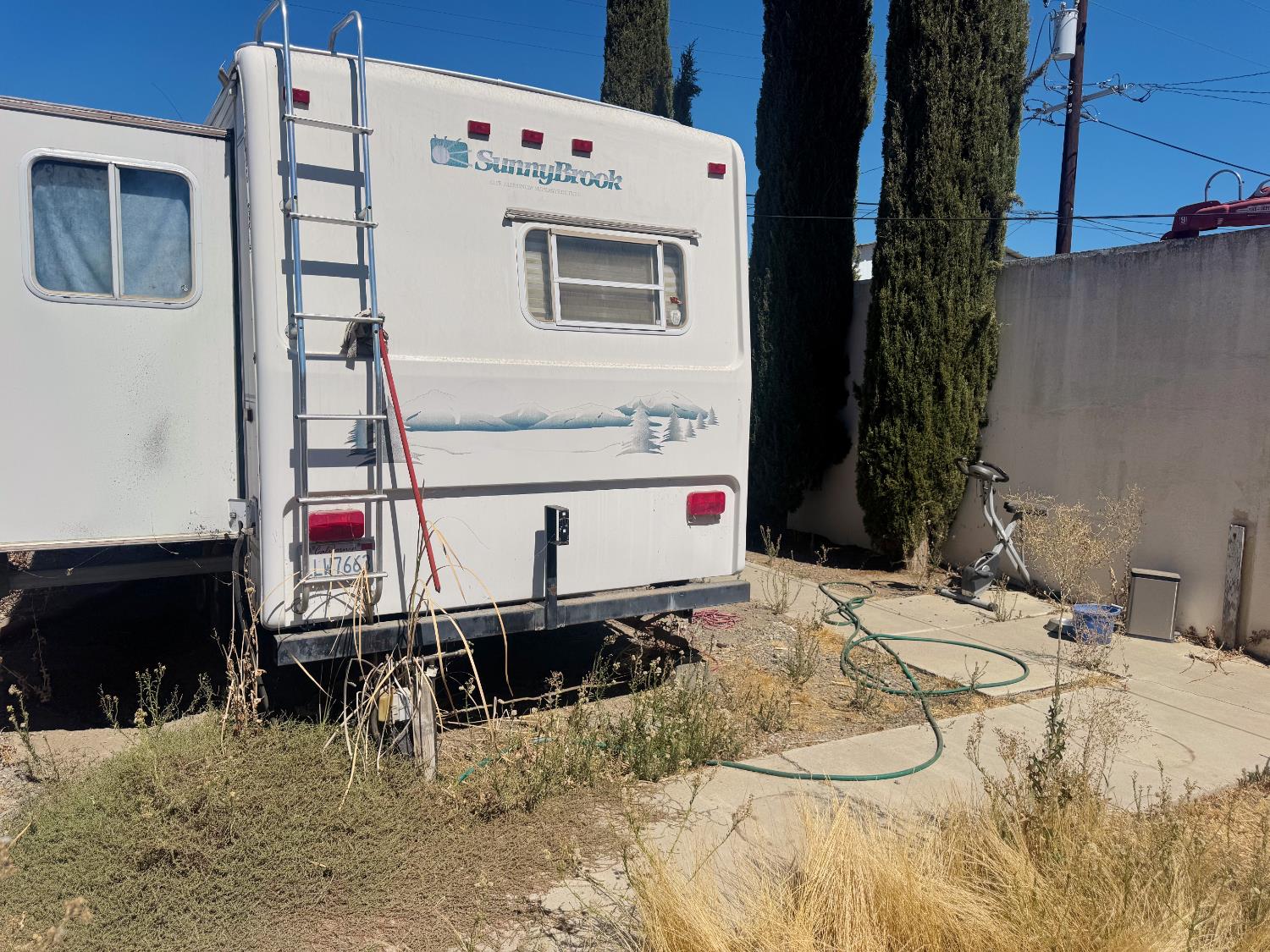 820 J St, Los Banos, CA 93635