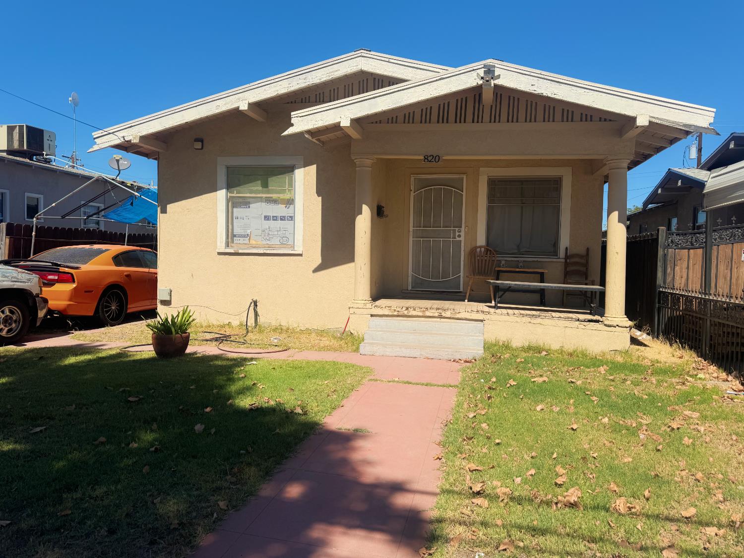 820 J St, Los Banos, CA 93635