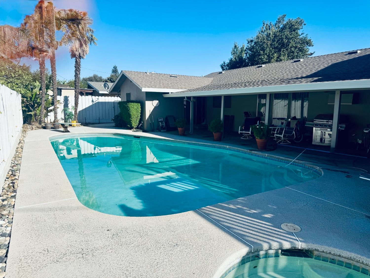 3109 Fredericksburg Way, Modesto, CA 95355