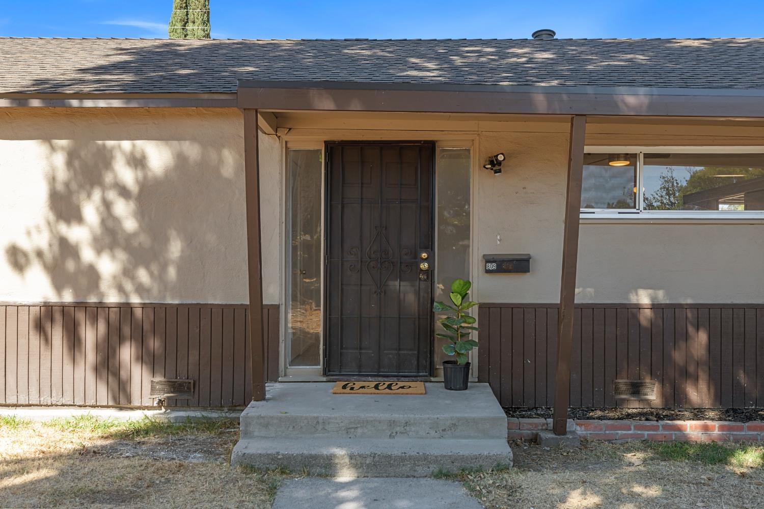 809 Carrigan Ave, Modesto, CA 95350