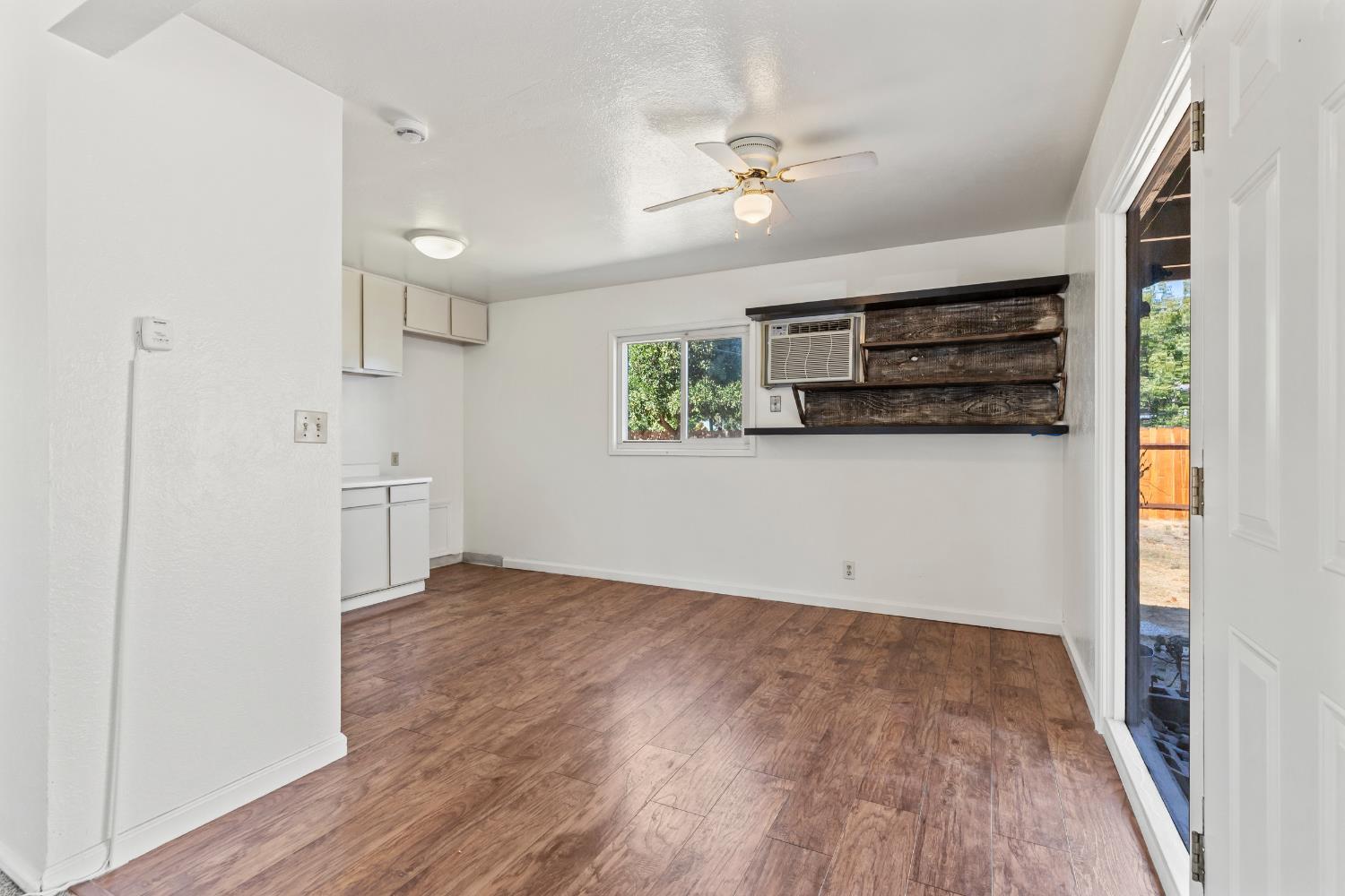 809 Carrigan Ave, Modesto, CA 95350