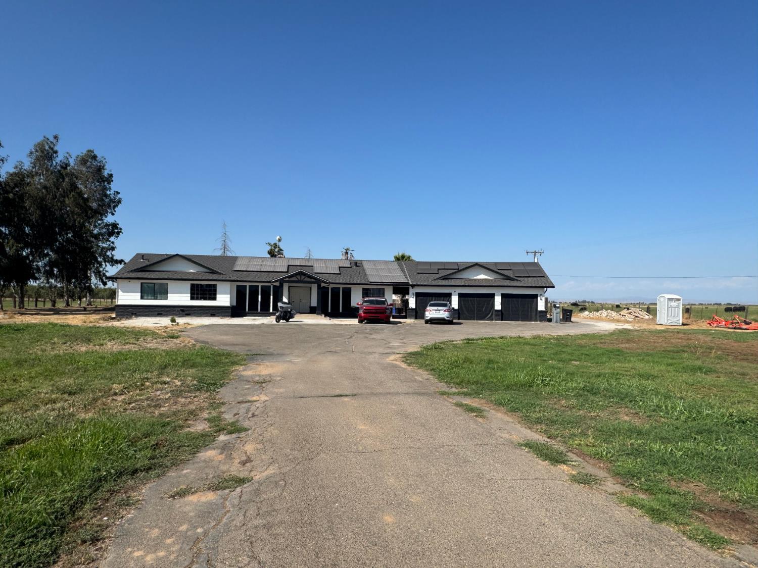 5931 Claribel Rd, Oakdale, CA 95361