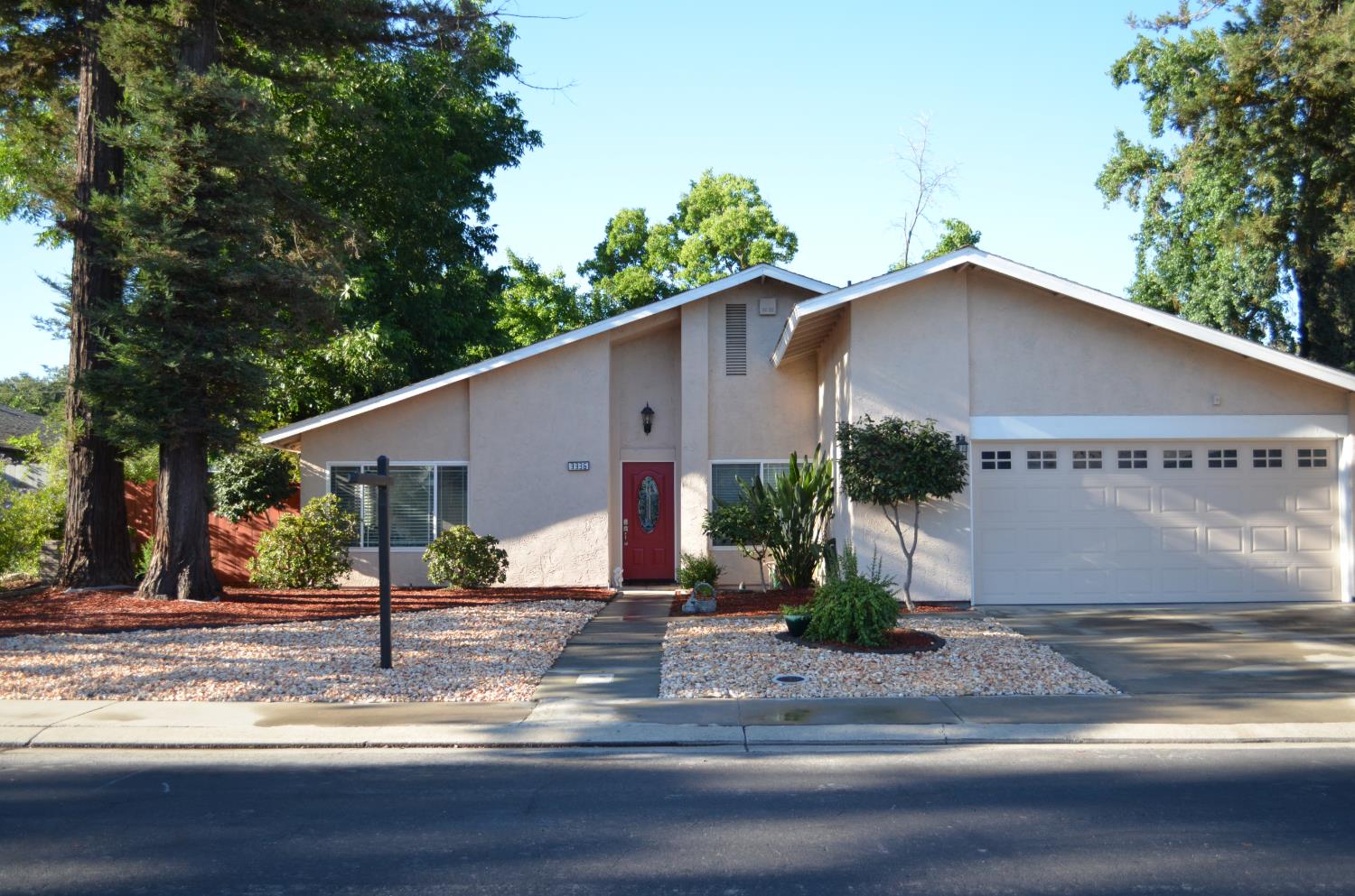 3336 Mesquite Way, Modesto, CA 95355