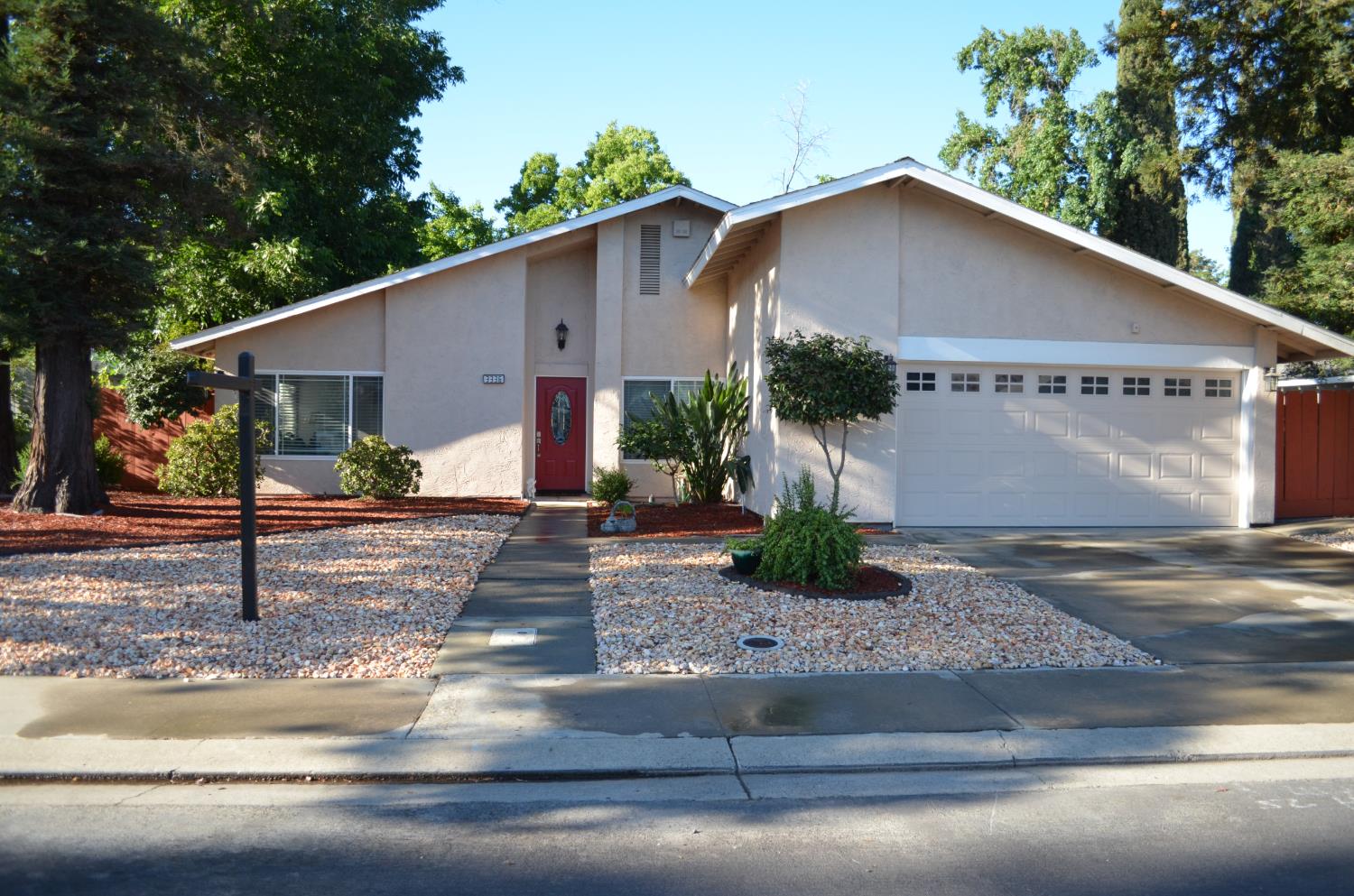 3336 Mesquite Way, Modesto, CA 95355