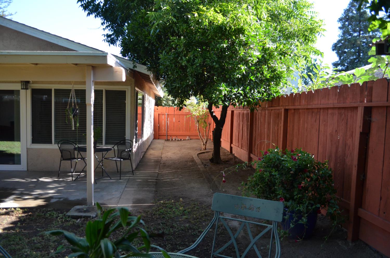 3336 Mesquite Way, Modesto, CA 95355
