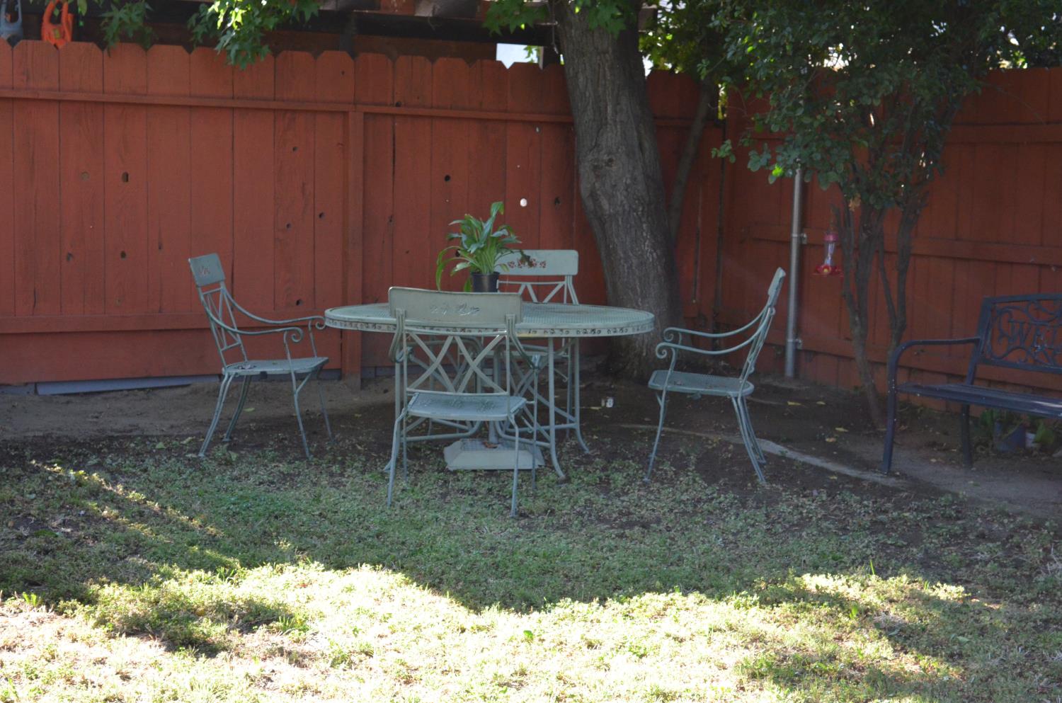 3336 Mesquite Way, Modesto, CA 95355
