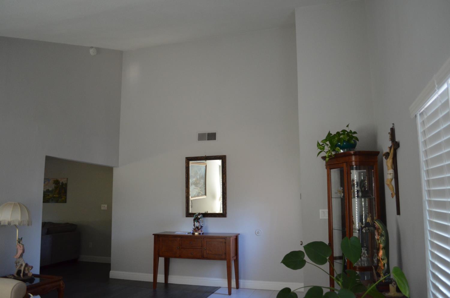 3336 Mesquite Way, Modesto, CA 95355