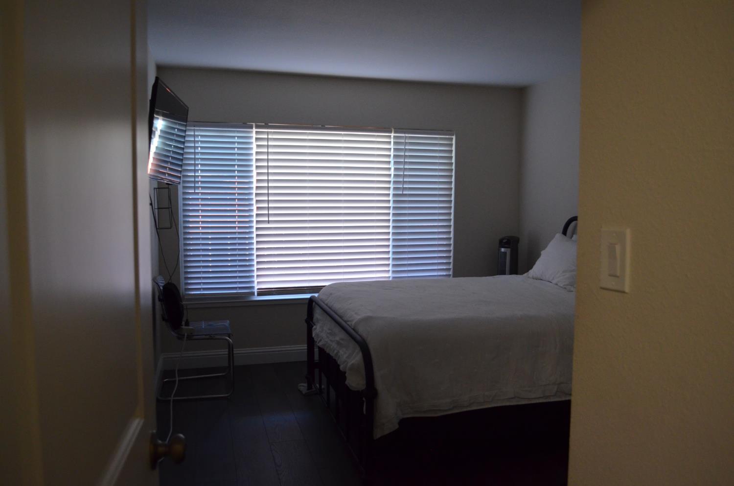3336 Mesquite Way, Modesto, CA 95355