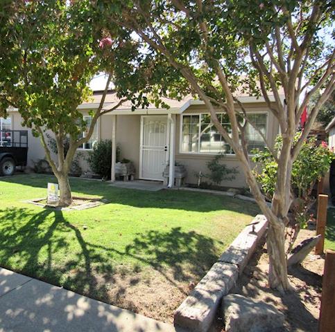 166 Stanislaus Ave, Oakdale, CA 95361