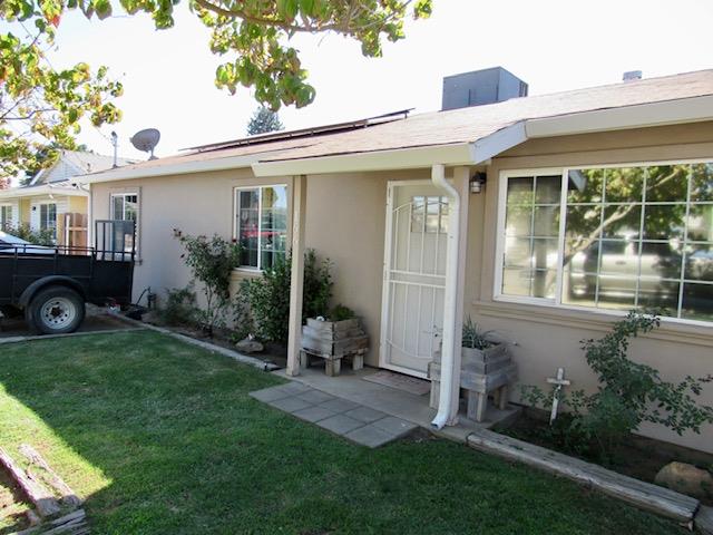 166 Stanislaus Ave, Oakdale, CA 95361