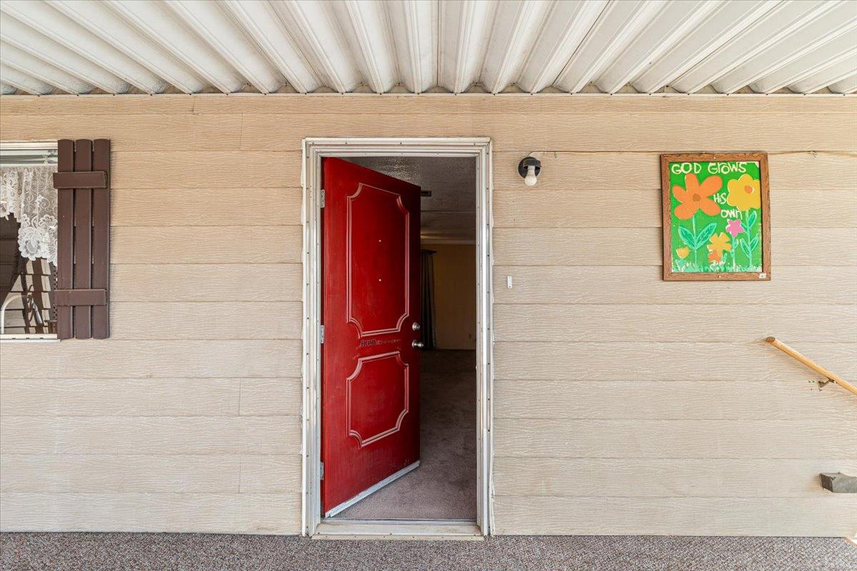 3821 Lahaina Ln, Modesto, CA 95355