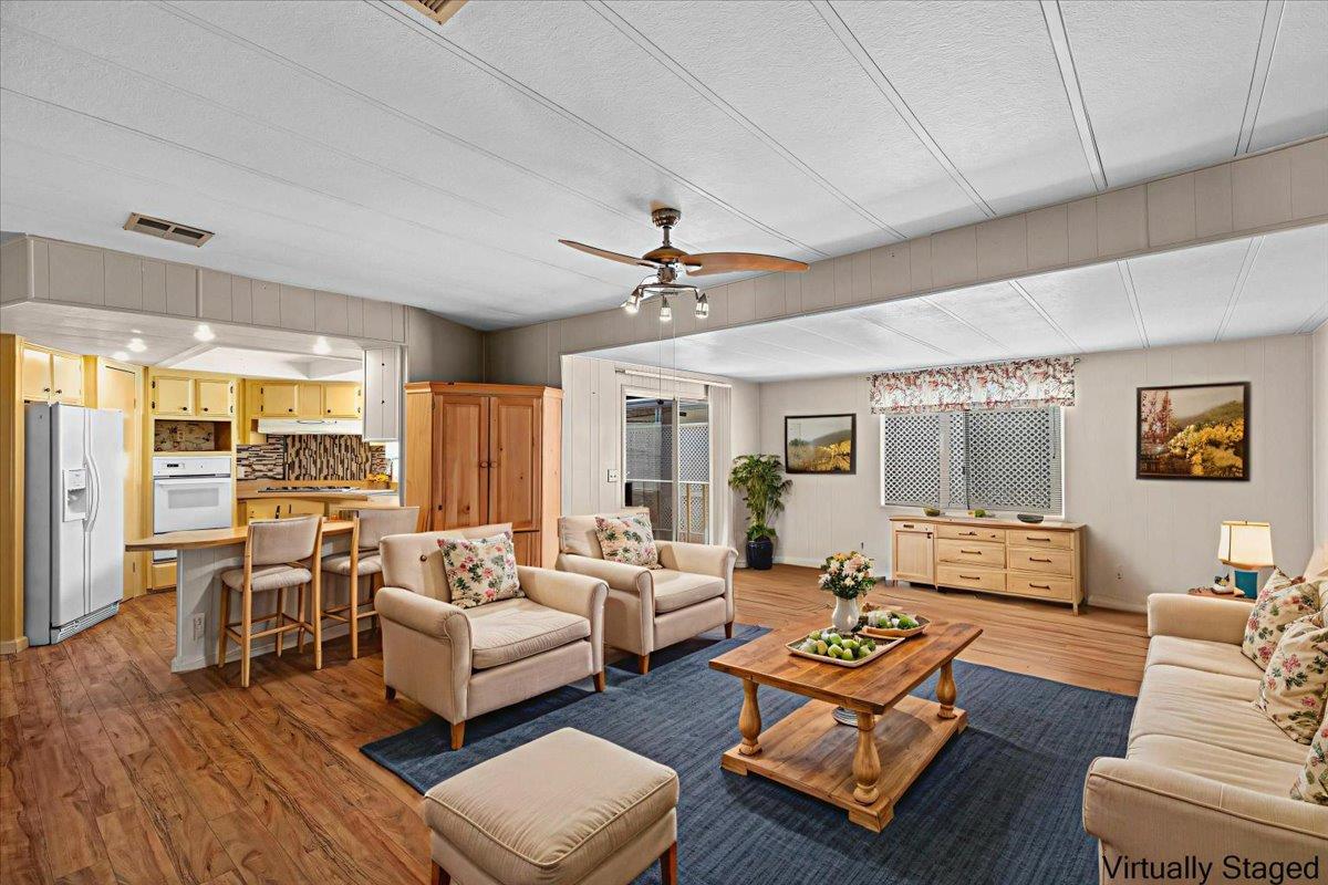 3821 Lahaina Ln, Modesto, CA 95355