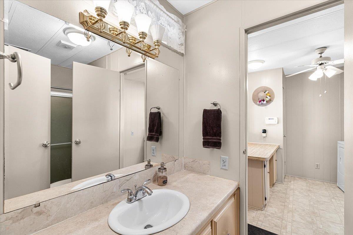 3821 Lahaina Ln, Modesto, CA 95355