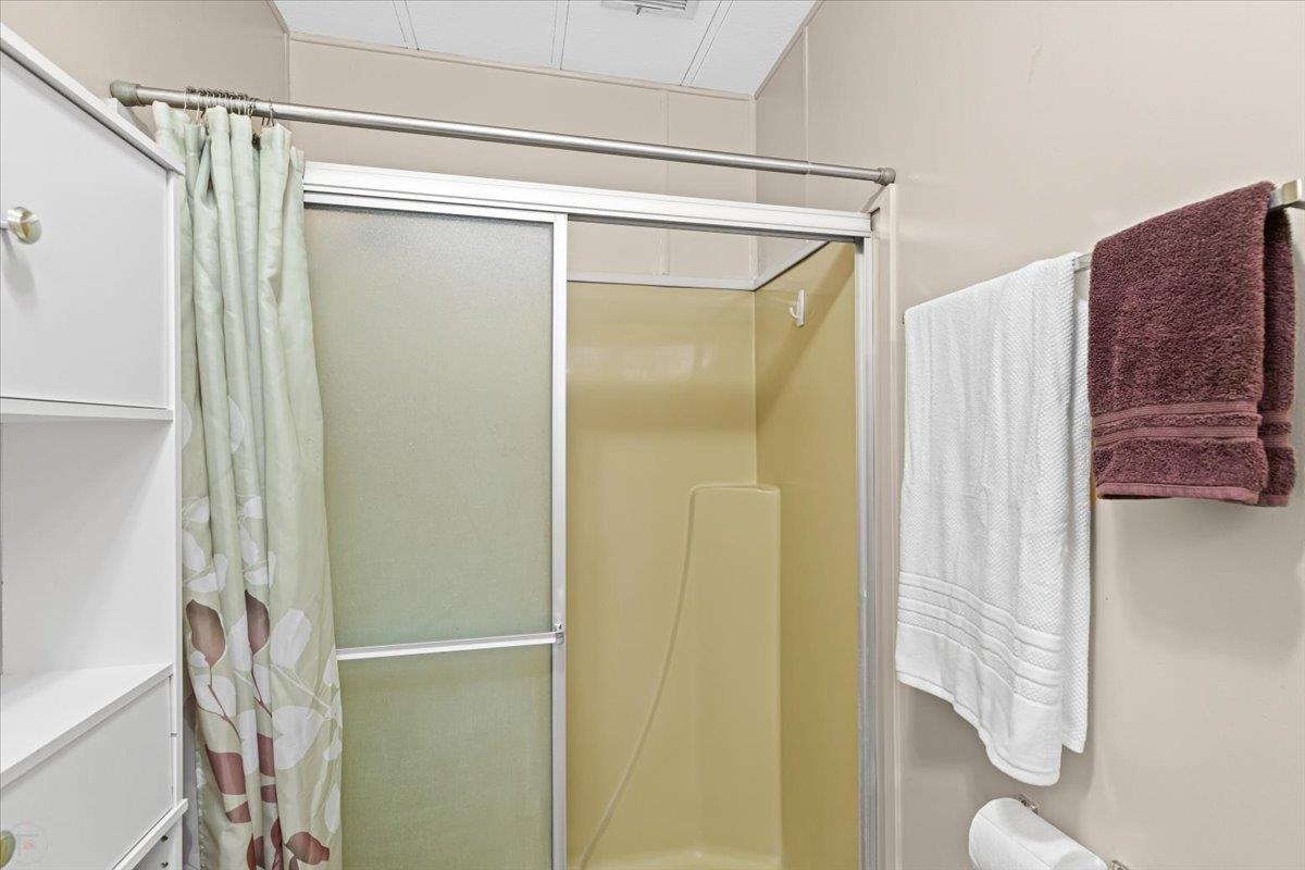 3821 Lahaina Ln, Modesto, CA 95355