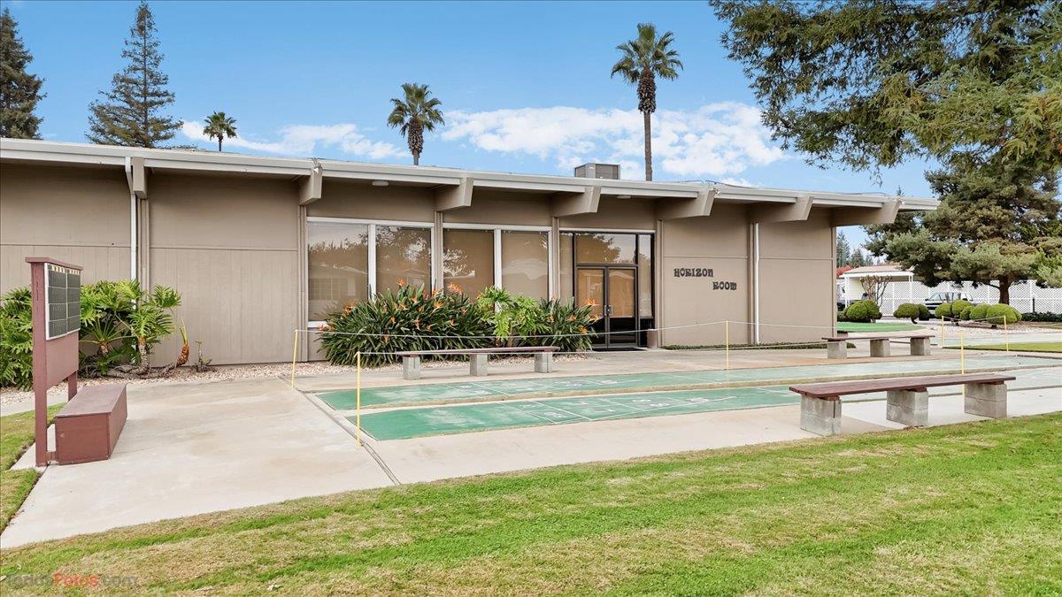 3821 Lahaina Ln, Modesto, CA 95355