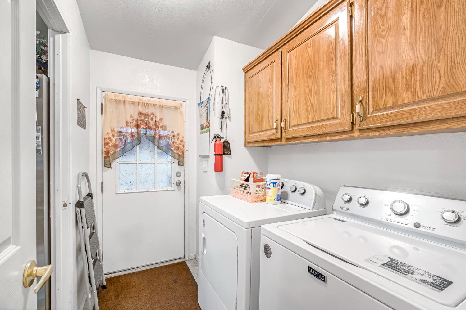 1218 E Cleveland Ave #142, Madera, CA 93638