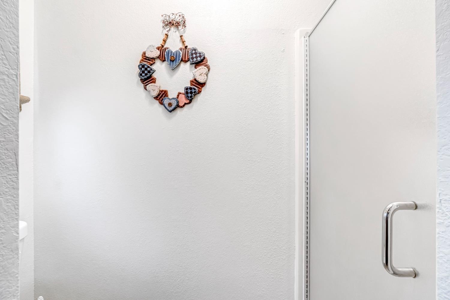 1218 E Cleveland Ave #142, Madera, CA 93638