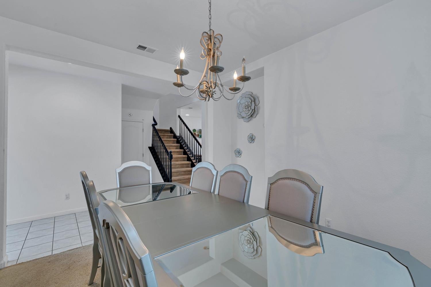 1408 Mendocino Creek Drive, Patterson, CA 95363