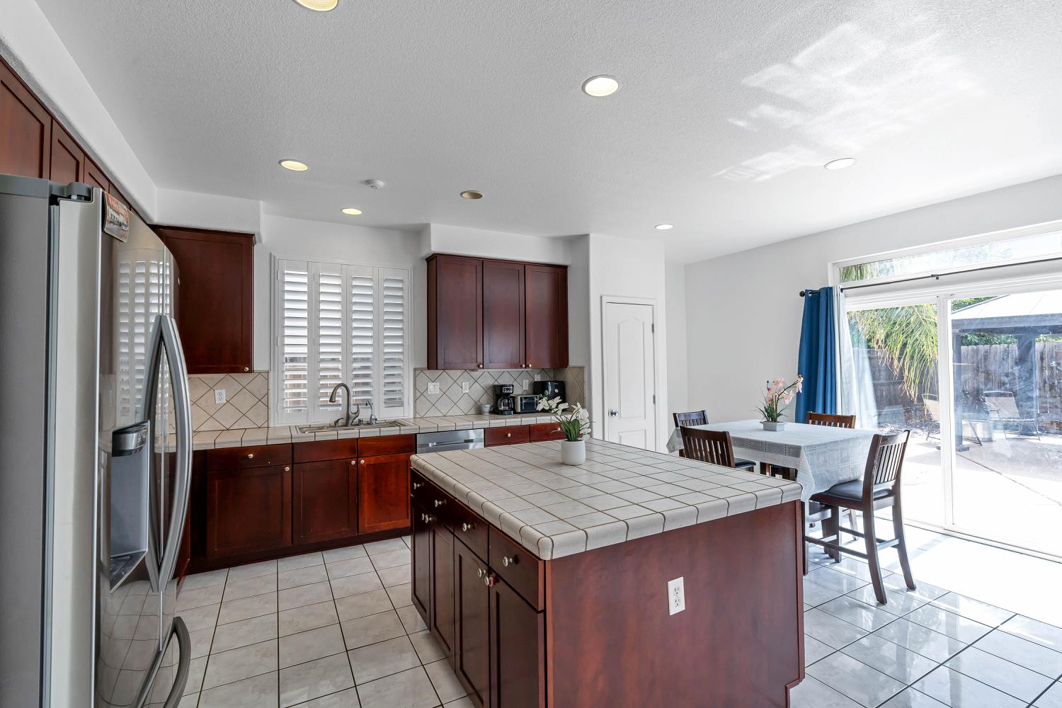 1408 Mendocino Creek Drive, Patterson, CA 95363