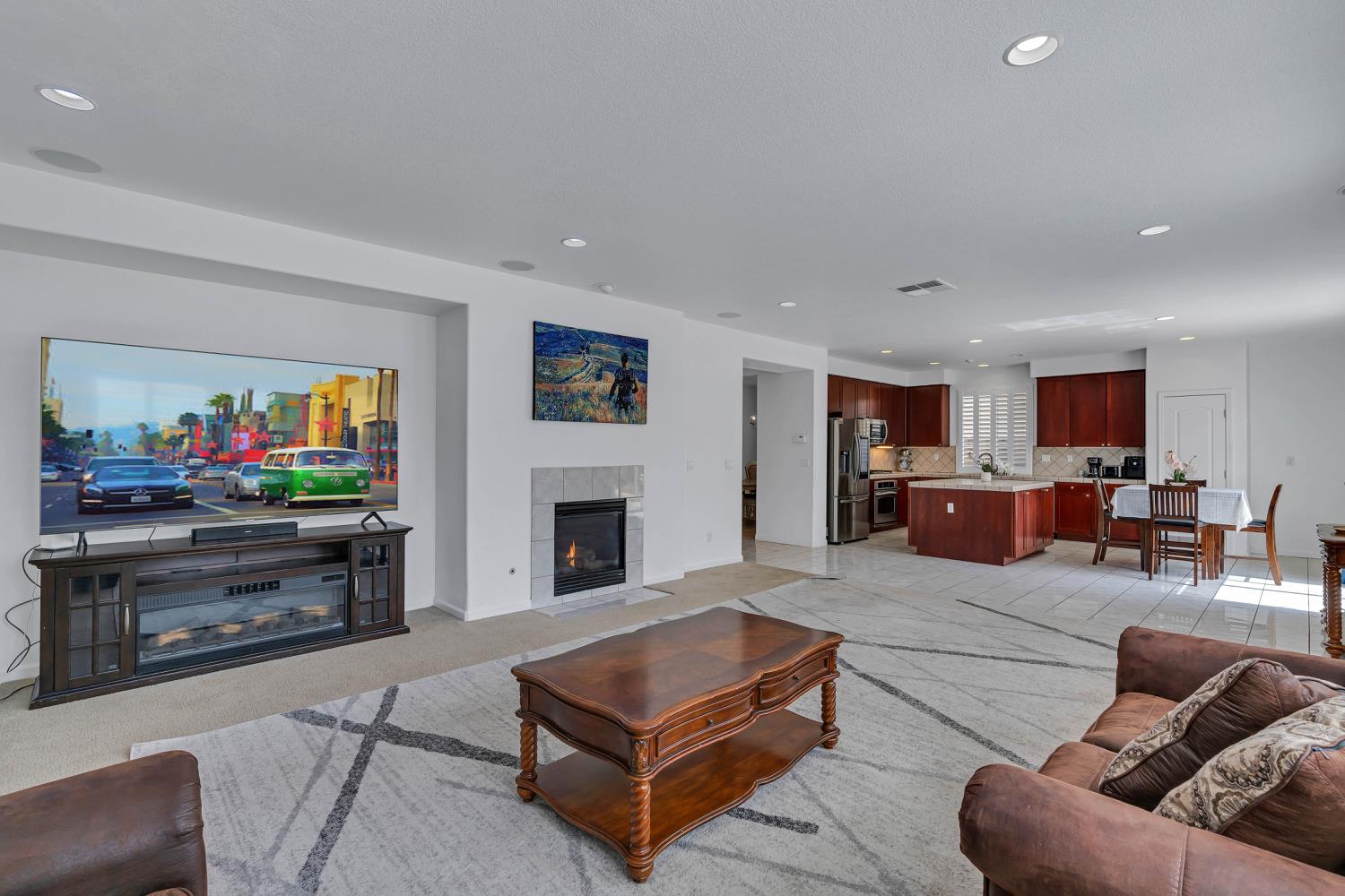 1408 Mendocino Creek Drive, Patterson, CA 95363