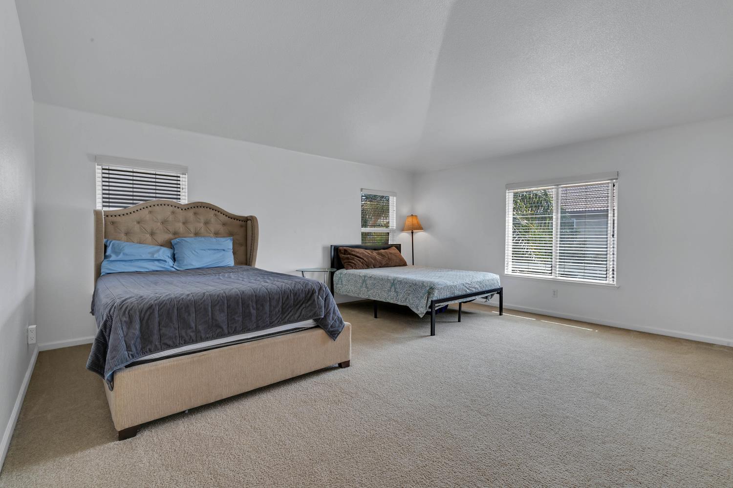 1408 Mendocino Creek Drive, Patterson, CA 95363