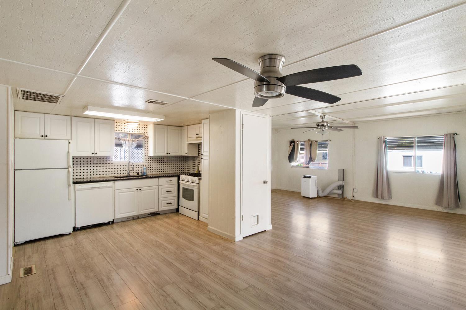 4024 Mchenry Ave #50, Modesto, CA 95356