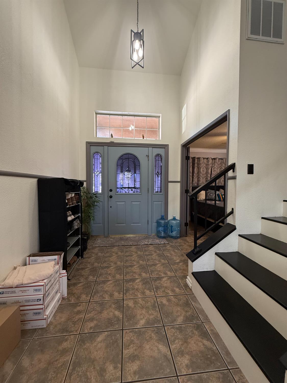 615 Catalina Cir, Tulare, CA 93274