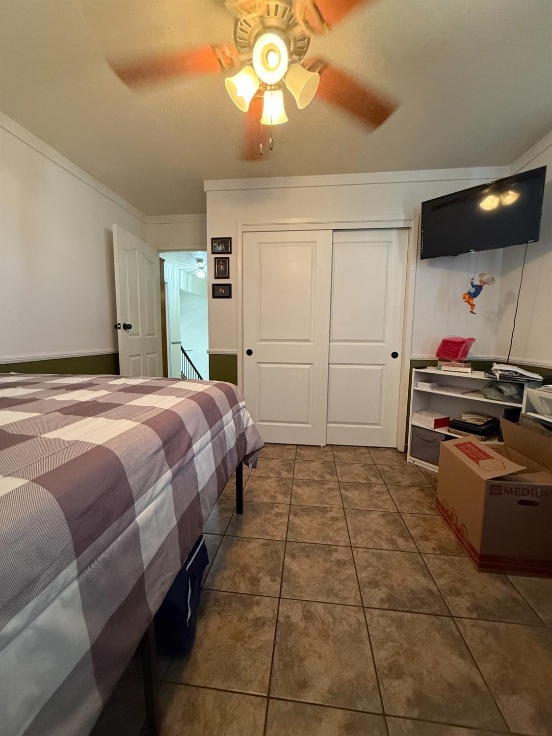 615 Catalina Cir, Tulare, CA 93274