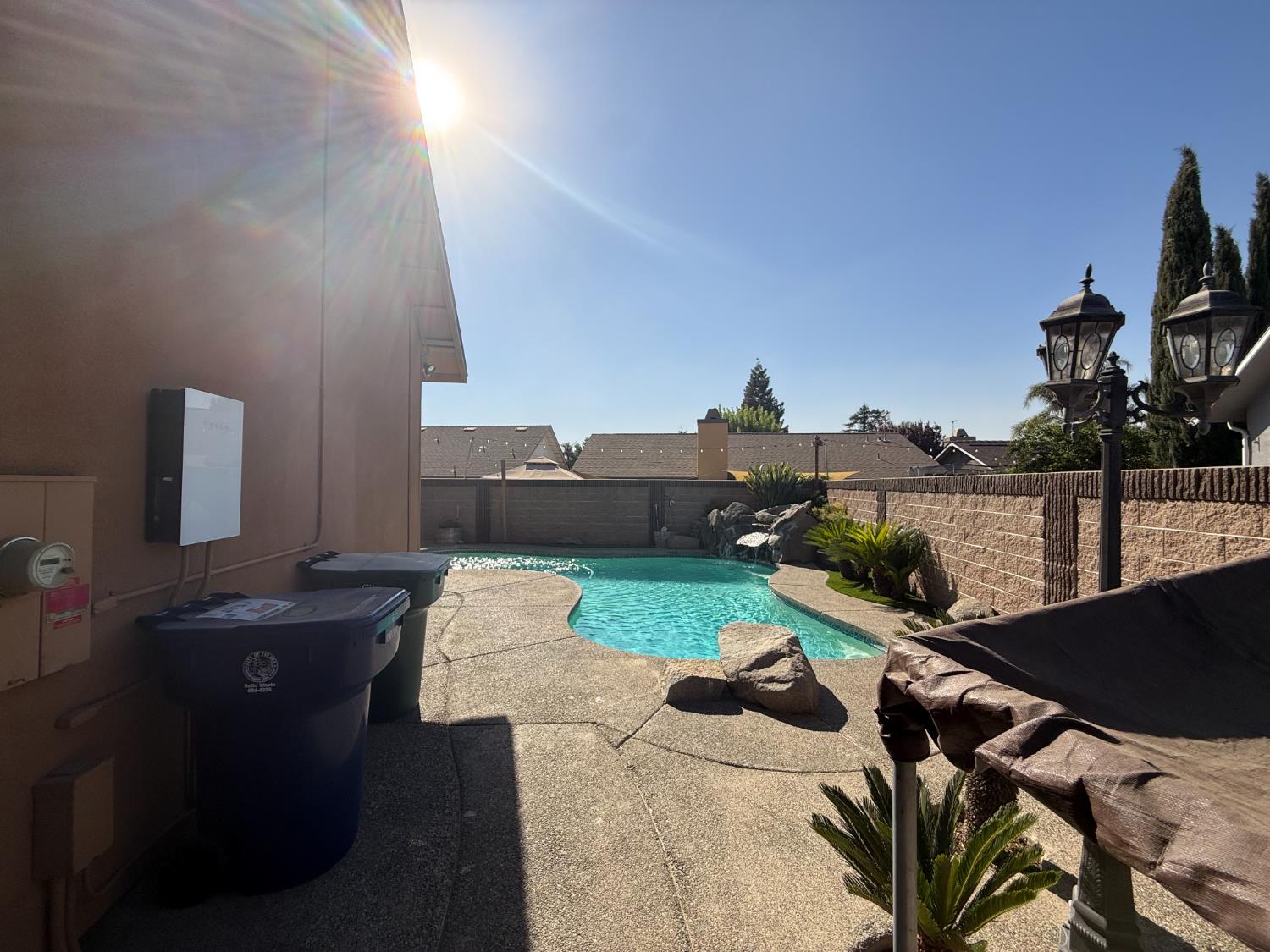 615 Catalina Cir, Tulare, CA 93274